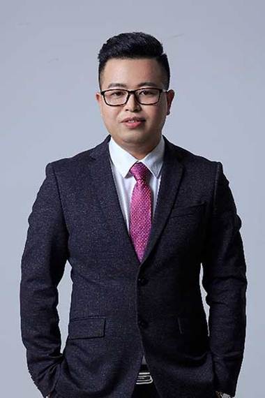 团成员中国企业财务管理协会会计专业委员会特聘专家曾任:厦门昭文